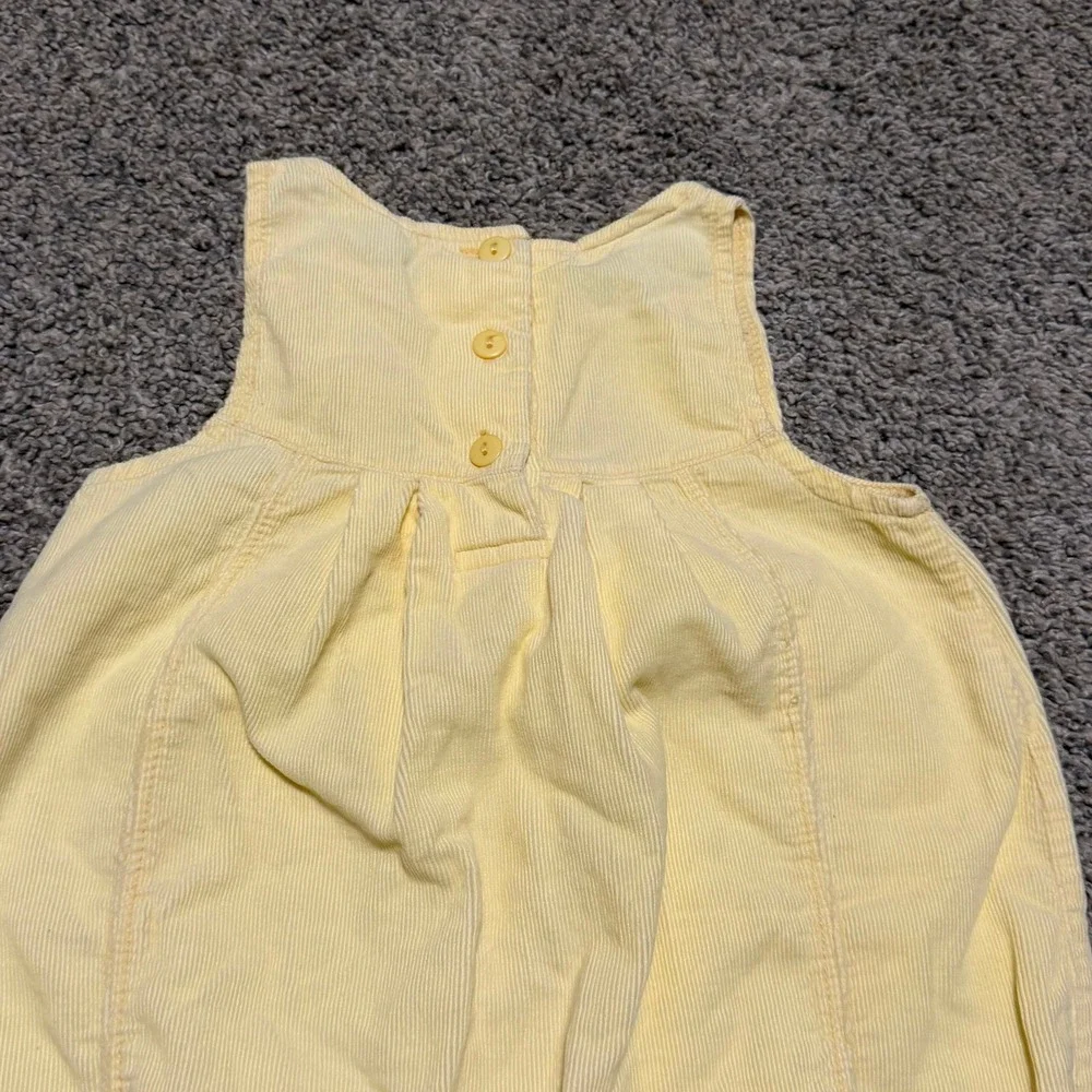 VTG Disney Pooh Baby Corduroy Baggy Romper Yellow 6-9 Months Embroidered